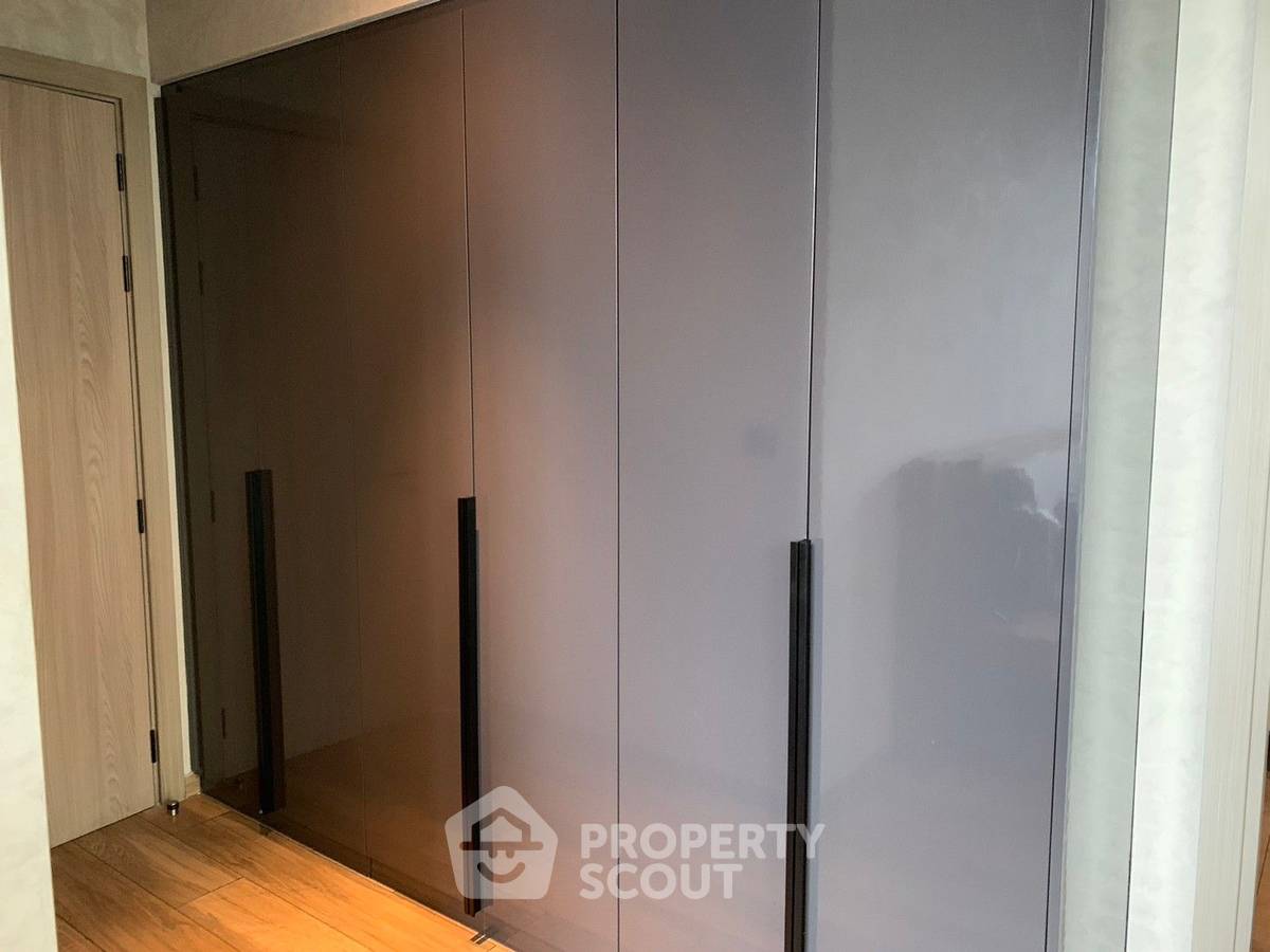 picture 2-BR Condo at The Lofts Asoke near MRT Phetchaburi (ID 1583865) - 24/24