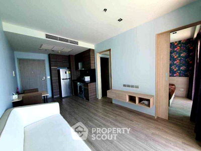 Condos for sale Bang Sarey Beach : 1-BR Condo at Sea Saran Condominium close to Bangsaray (ID 2143628)