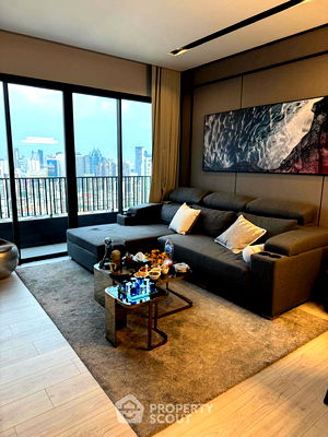 Condos for sale : 2-BR Condo at The Room Phayathai near ARL Ratchaprarop (ID 2096370)