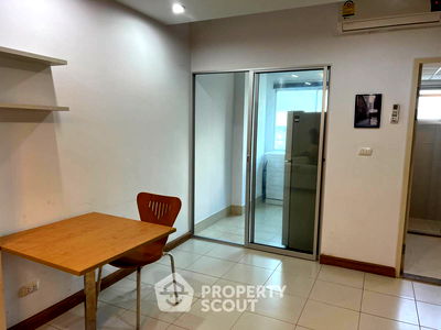 คอนโด MRT พระราม 9 : คอนโด 1-ห้องนอน ที่ ศุภาลัย ปาร์ค อโศก รัชดา ใกล้ MRT พระราม 9 (ID 756805)