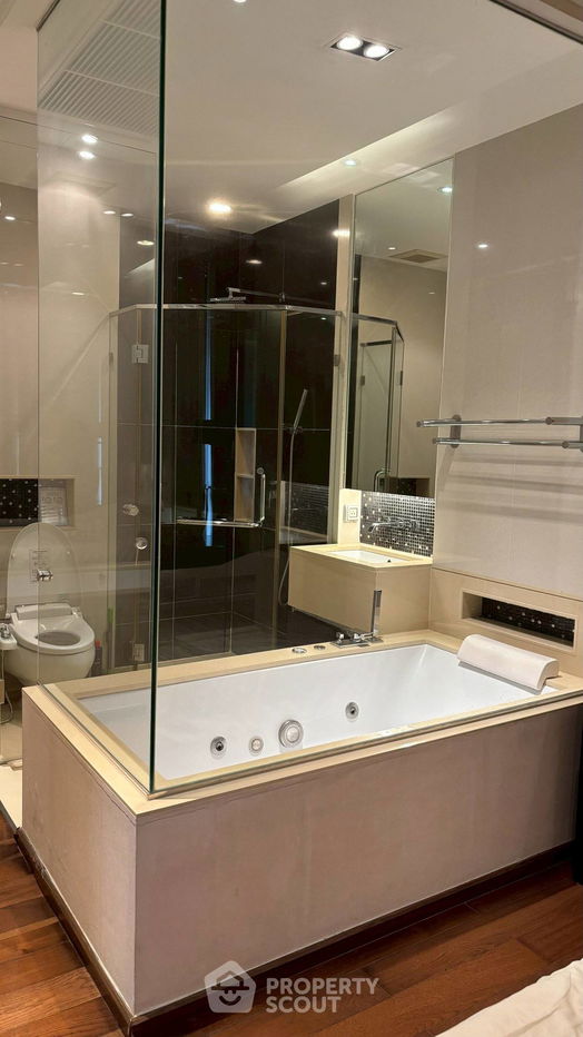 picture 1-BR Condo at The Address Sukhumvit 28 near BTS Phrom Phong (ID 2110675) - 7/7