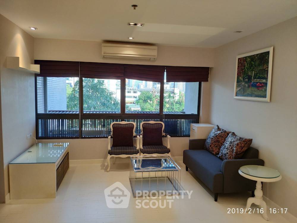 picture 1-BR Condo at Baan Ploenchit near BTS Nana (ID 382310) - 4/9