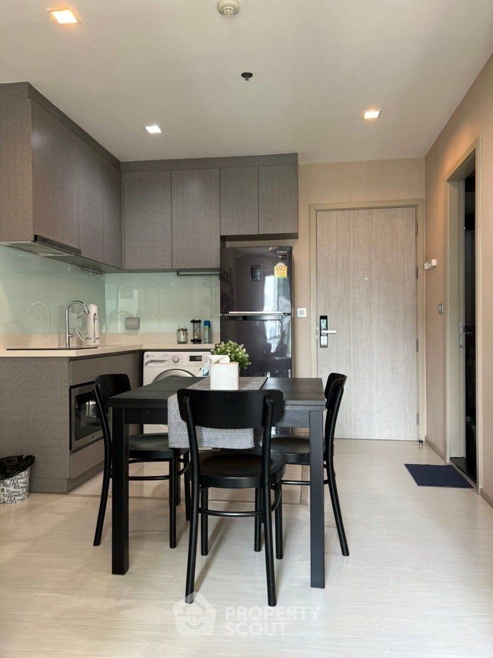 รูป คอนโด 2-ห้องนอน ที่ ริทึ่ม สุขุมวิท 36-38 ใกล้ BTS ทองหล่อ (ID 721531) - รูปที่ 8/12