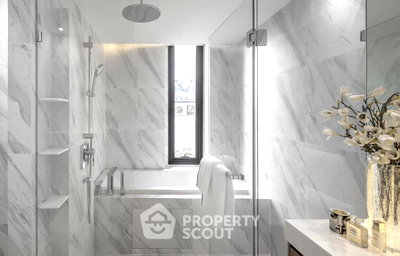 Condos for sale : High-Floor 2-BR 155 Sqm, Muniq Sukhumvit 23, 100m to MRT Sukhumvit (ID 2029840)