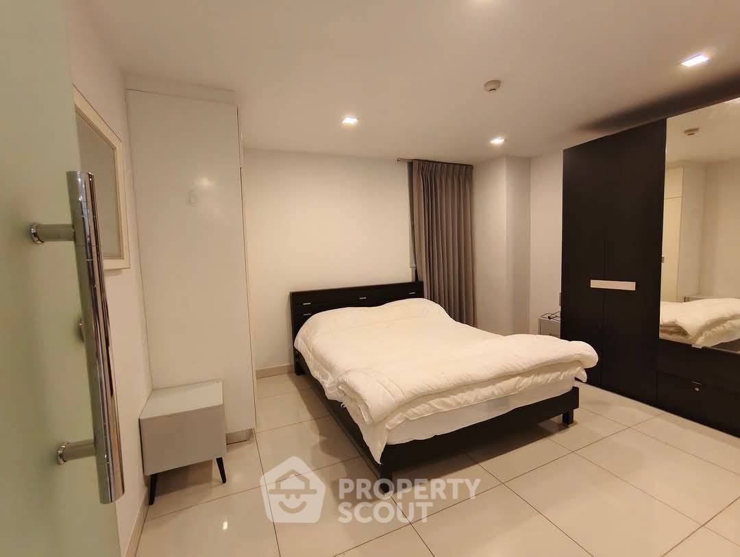 รูป คอนโด 2-ห้องนอน ที่ ปาร์ค รอยัล 3 ใกล้ ถนนพระตำหนัก พัทยา (ID 2091588) - รูปที่ 7/8