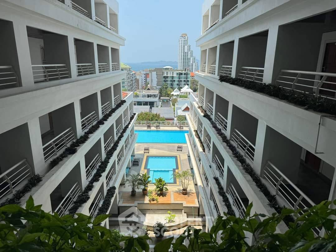 picture Studio Condo at Pattaya Hill Resort close to Phratamnak (ID 1900927) - 3/5