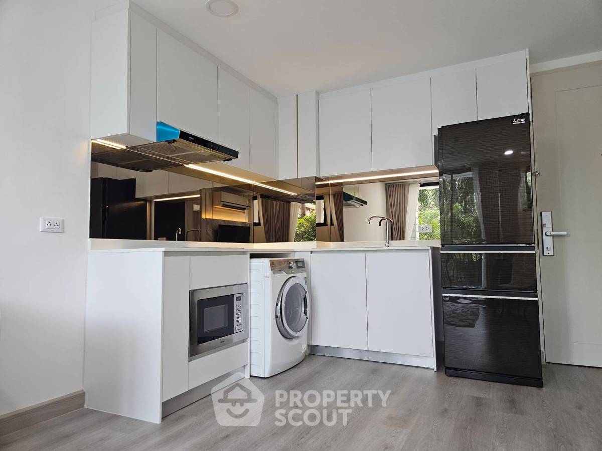 picture 1-BR Condo at D 65 Condominium near BTS Ekkamai (ID 2079102) - 3/9