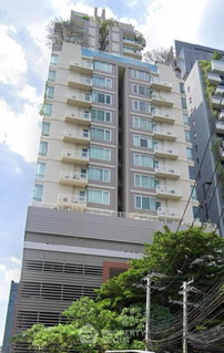 1-BR Condo at Baan Siri 31 Condominium near MRT Sukhumvit (ID 1534726)
