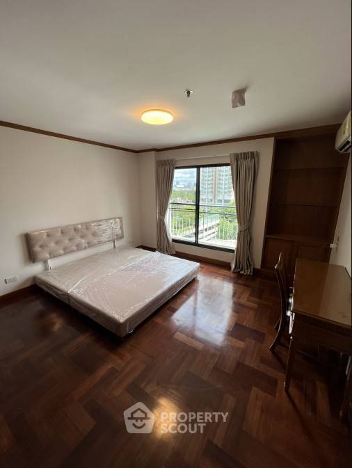 picture 3-BR Condo at Liberty Park 2 near ARL Makkasan (ID 1234514) - 12/17