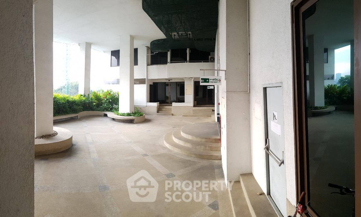 รูป คอนโด 2-ห้องนอน ที่ ศุภาลัย เพลส สุขุมวิท 39 ใกล้ BTS พร้อมพงษ์ (ID 1600712) - รูปที่ 12/12