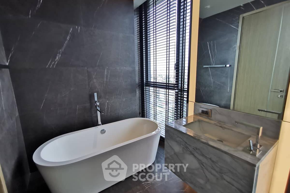 picture 2-BR Condo at The Monument Thonglo close to Thong Lo (ID 2073905) - 12/15