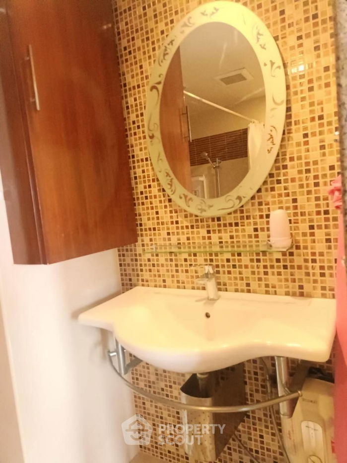 picture 2-BR Condo at Wittayu Complex near BTS Phloen Chit (ID 1932517) - 5/10