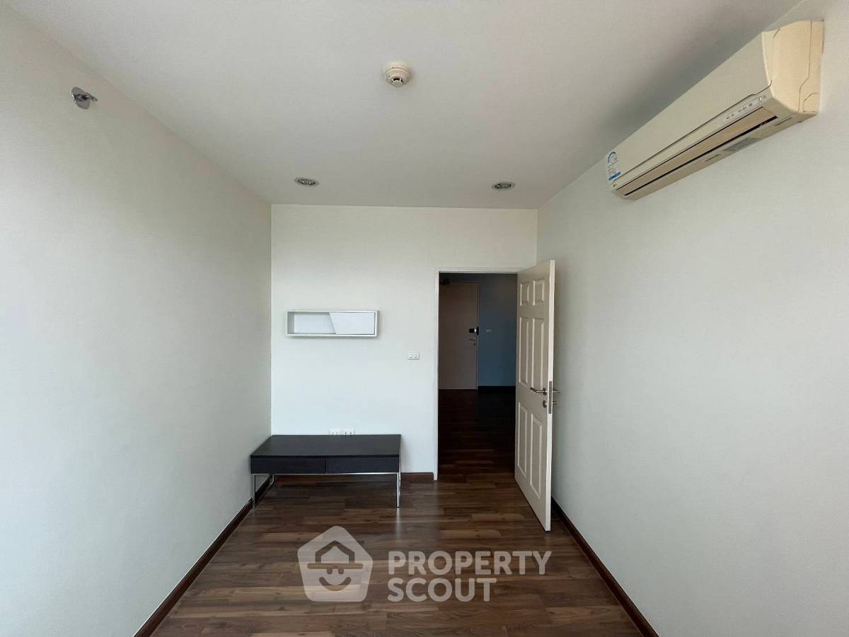picture 2-BR Condo at Chewathai Ratchaprarop near BTS Victory Monument (ID 597644) - 6/15