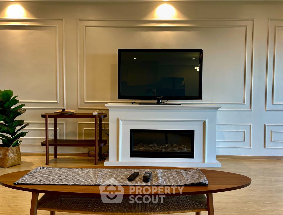 picture 3-BR Condo at Noble Remix near BTS Thong Lor (ID 1052850) - 6/10