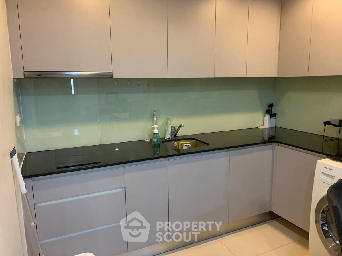 รูป คอนโด 2-ห้องนอน ที่ 15 สุขุมวิท เรสซิเด็นท์ ใกล้ BTS นานา (ID 1168267) - รูปที่ 7/7