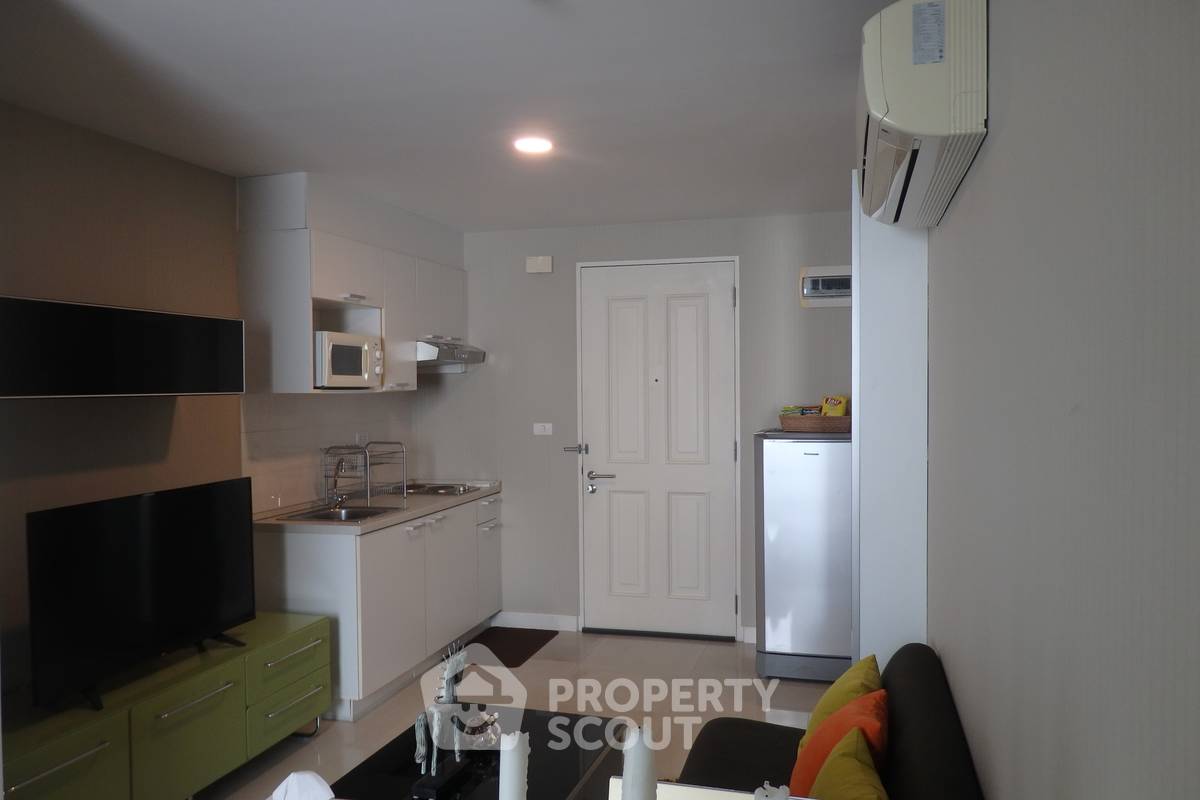 รูป คอนโด 1-ห้องนอน ที่ เดอะ โคลเวอร์ ทองหล่อ เรสซิเดนซ์ ใกล้ BTS ทองหล่อ (ID 887163) - รูปที่ 1/7