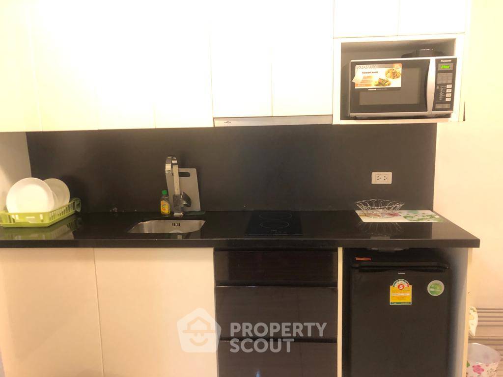 picture Studio Condo at Park Royal 2 Pratumnak near Phratamnak (ID 1145956) - 6/10