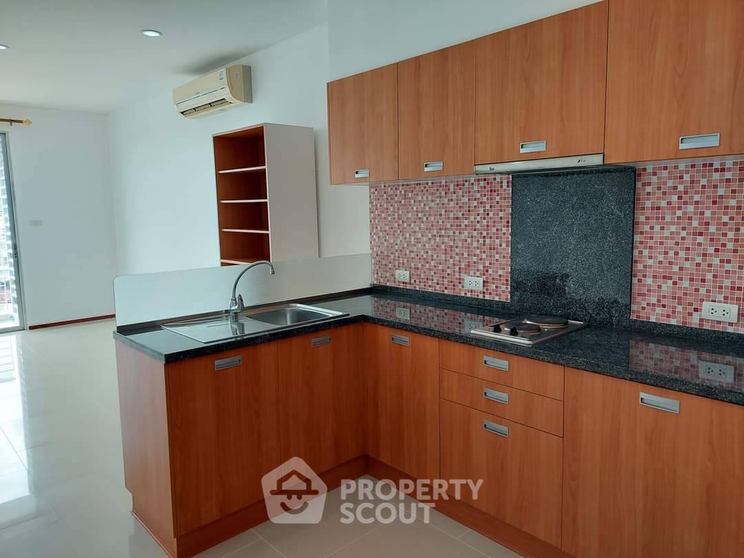 picture 1-BR Condo at Villa Sathorn near BTS Krung Thon Buri (ID 1441702) - 2/6