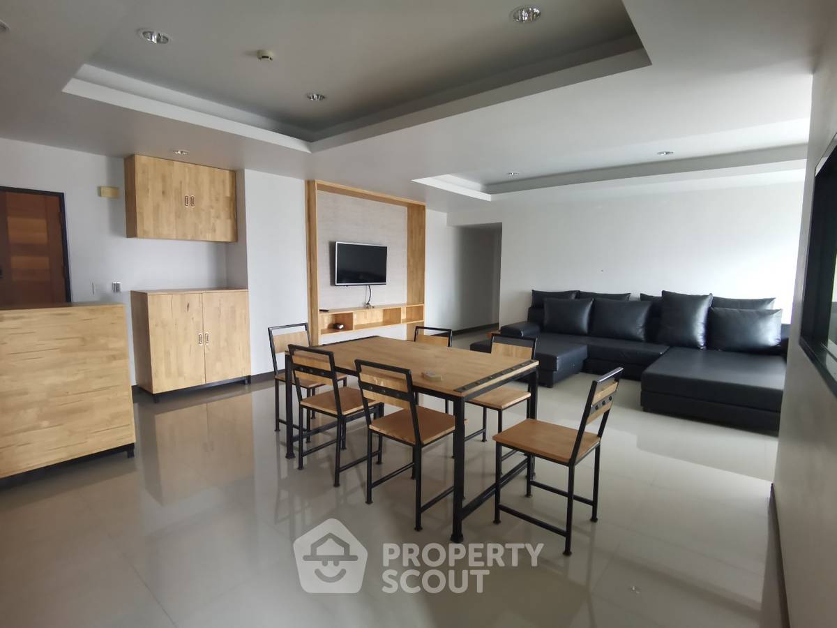 รูป คอนโด 2-ห้องนอน ที่ บ้าน สมถวิล คอนโดมิเนียม ใกล้ BTS ราชดำริ (ID 513728) - รูปที่ 3/14