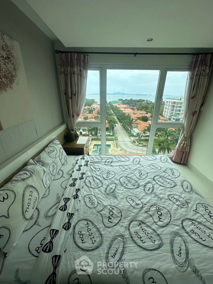 picture 2-BR Condo at Sunset Boulevard Residence 2 close to Phratamnak (ID 2092815) - 3/10