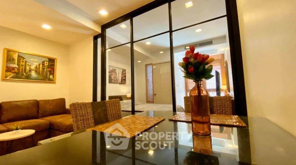 picture 1-BR Condo at Nusasiri Grand Condominium near BTS Ekkamai (ID 1465318) - 2/11