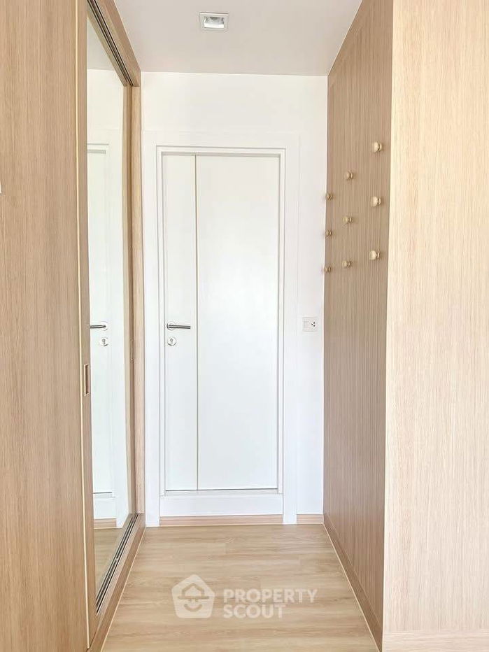 picture 2-BR Condo at Life Asoke - Rama 9 near MRT Phra Ram 9 (ID 2130378) - 13/32