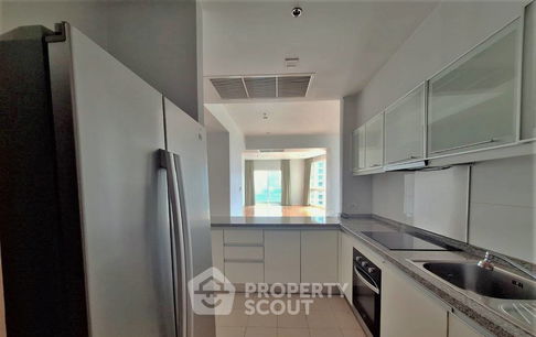 3-BR Condo at Millennium Residence @ Sukhumvit Condominium near BTS Phrom Phong (ID 1581603)