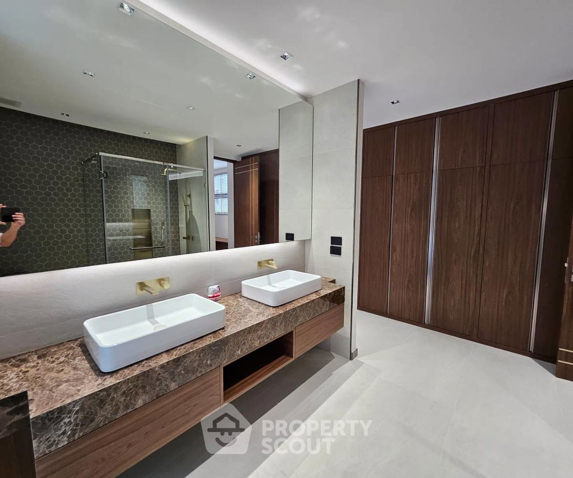 รูป คอนโด 2-ห้องนอน ที่ เซอร์เคิล ลิฟวิ่ง โปรโตไทป์ เพชรบุรีตัดใหม่ ใกล้ MRT เพชรบุรี (ID 1297060) - รูปที่ 49/50
