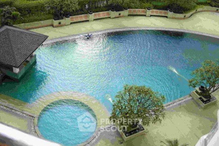 2-bed condo for sale, 63 sqm, River Heaven