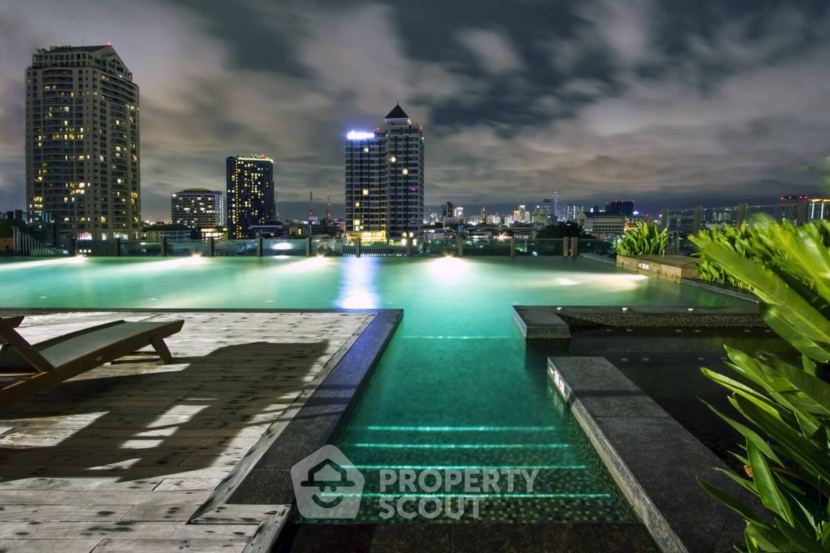 รูป คอนโด 2-ห้องนอน ที่ เออร์บานา สาทร คอนโดมิเนียม ใกล้ BTS ศาลาแดง (ID 1309677) - รูปที่ 23/33