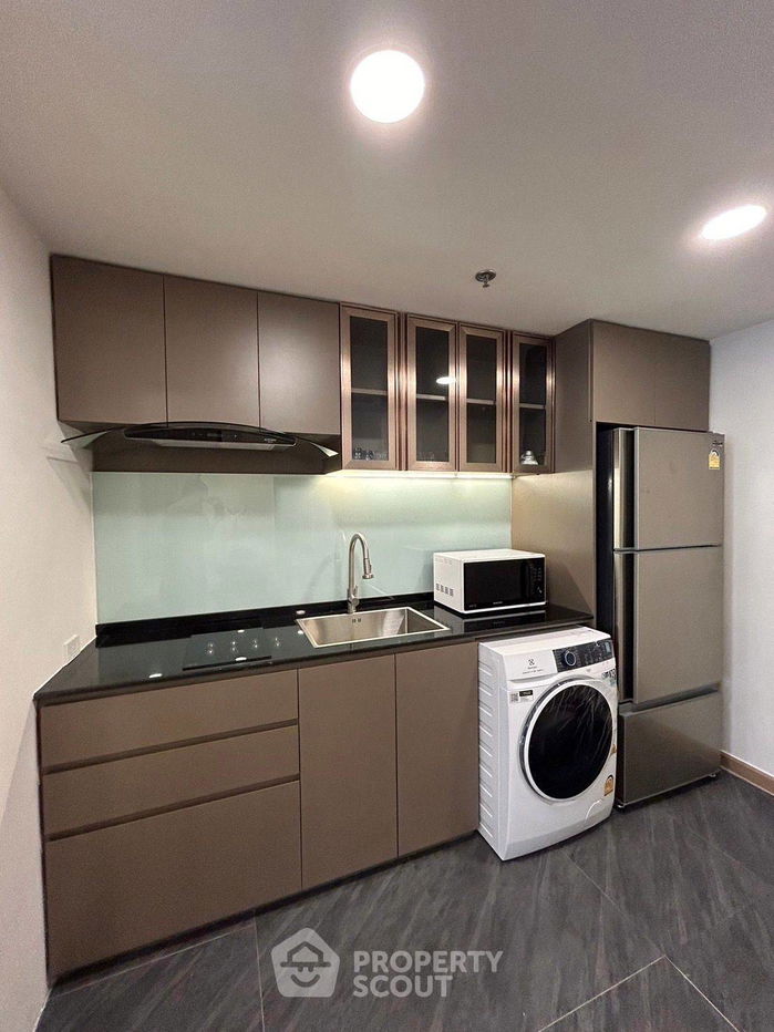 รูป คอนโด 2-ห้องนอน ที่ ลาส โคลินาส ใกล้ BTS อโศก (ID 1516000) - รูปที่ 4/10