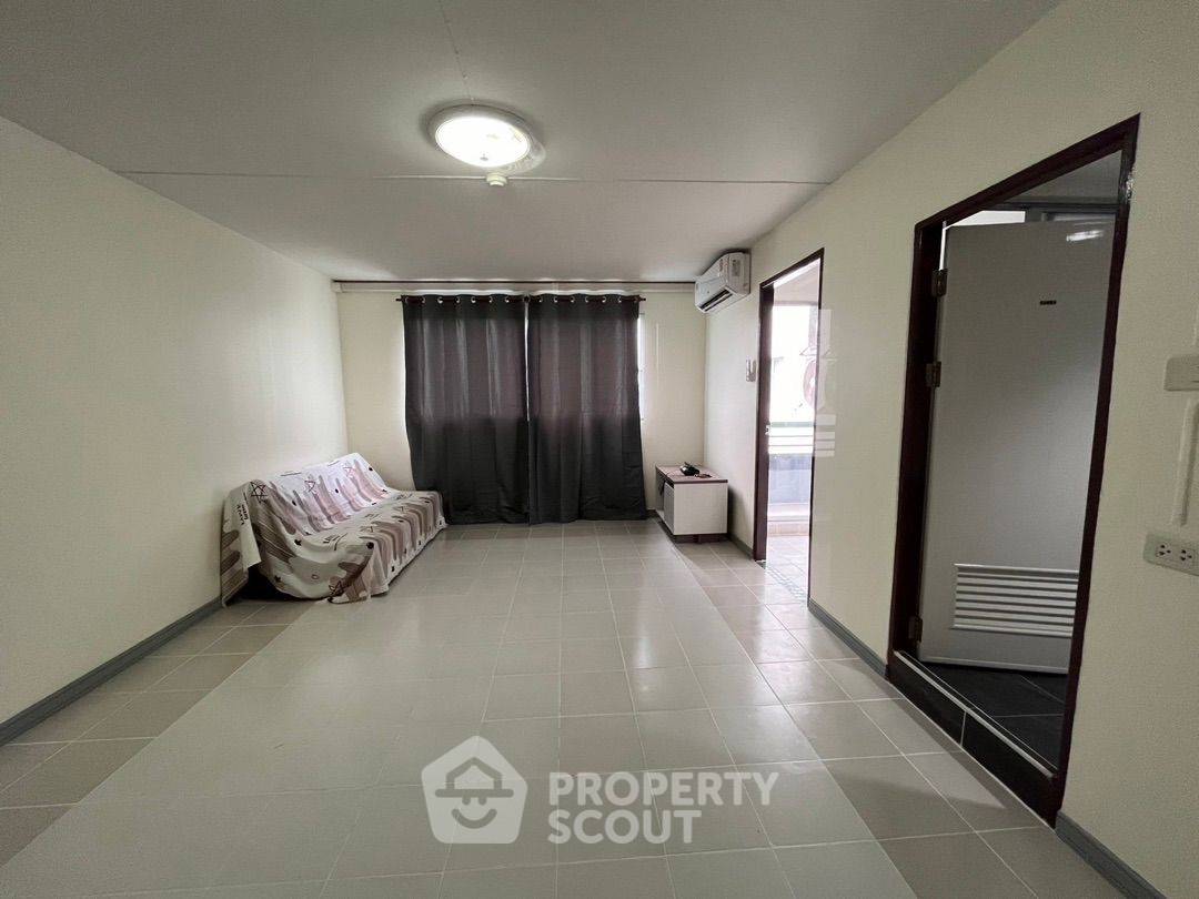 รูป คอนโด 1-ห้องนอน ที่ ลุมพินี เซนเตอร์ ลาดพร้าว111 ใน คลองจั่น (ID 2170830) - รูปที่ 6/10