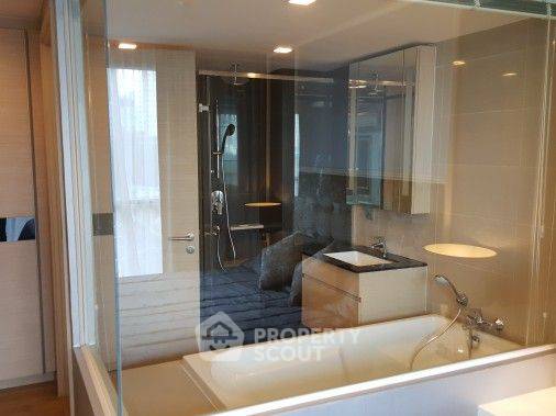 picture 1-BR Condo at Via Botani near BTS Phrom Phong (ID 2086058) - 3/6