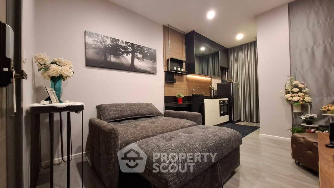 picture 1-BR Condo at The Room Sathorn - St. Louis near BTS Surasak (ID 2185948) - 1/14
