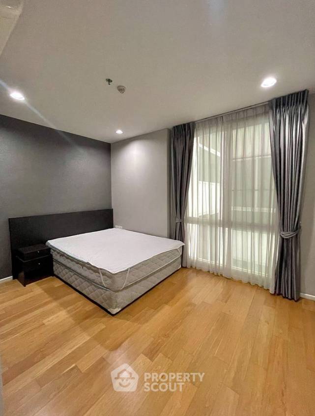 รูป คอนโด 2-ห้องนอน ที่ วิลล่า สิกขรา คอนโดมิเนียม ใกล้ พร้อมพงษ์ (ID 1144341) - รูปที่ 2/13