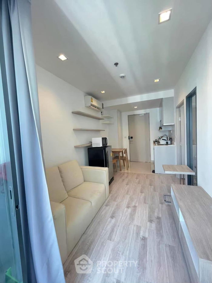 รูป คอนโด 1-ห้องนอน ที่ ไอดีโอ โมบิ สาทร ใกล้ BTS กรุงธนบุรี (ID 878445) - รูปที่ 1/5