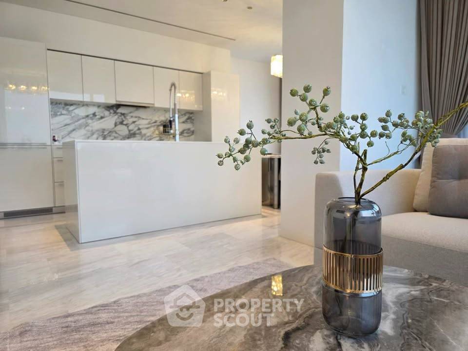 picture 2-BR Condo at Four Seasons Private Residences Bangkok near BTS Saphan Taksin (ID 2159090) - 9/48