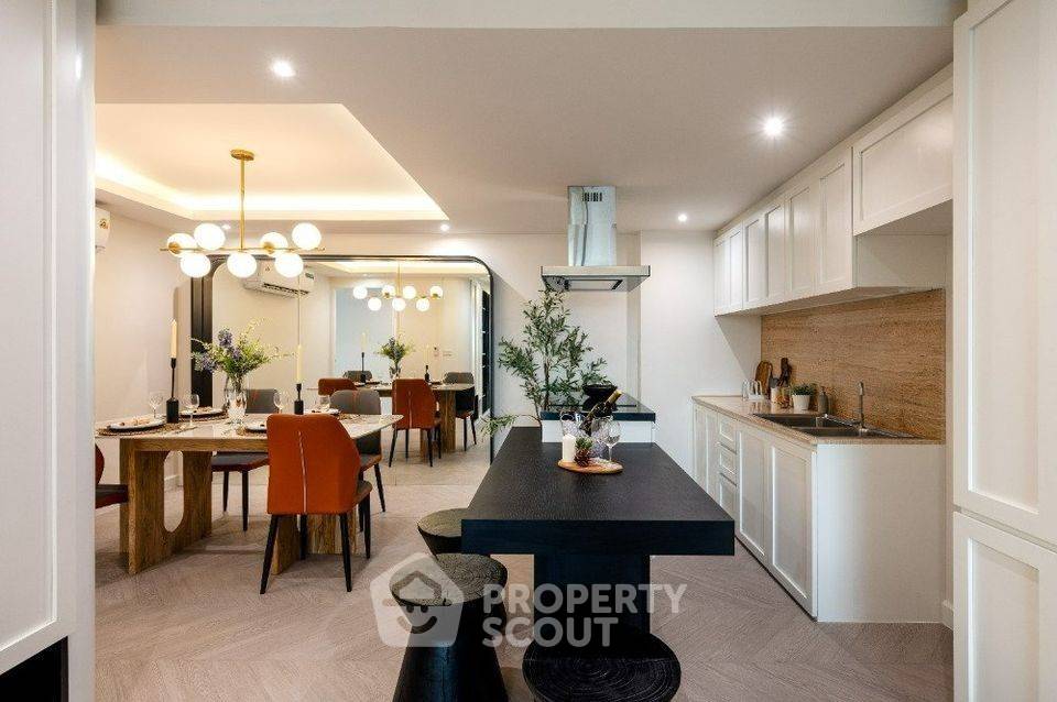 picture 3-BR Condo at Le Nice Ekkamai Condominium near BTS Ekkamai (ID 1940800) - 11/13
