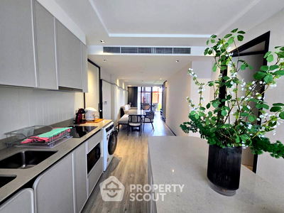 Condos for rent Hua Hin Bus Station : 2-BR Condo at InterContinental Residences Hua Hin close to Hua Hin Market Village (ID 2094248)