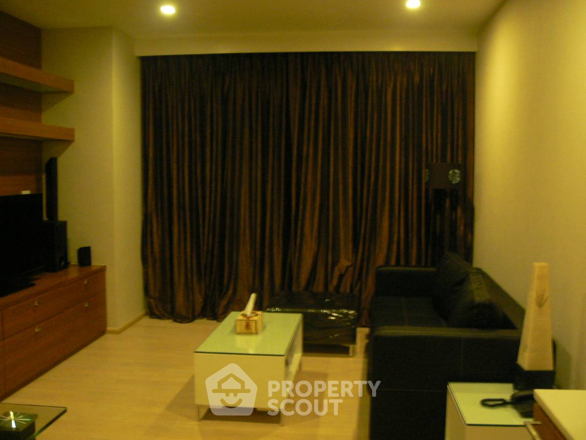รูป คอนโด 2-ห้องนอน ที่ โนเบิล รีมิกซ์ ใกล้ BTS ทองหล่อ (ID 512848) - รูปที่ 2/8
