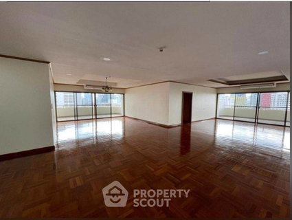 4-BR Condo at Tower Park near ARL Makkasan (ID 437654)