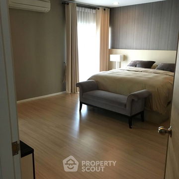 3-BR Condo at Renova Residence Chidlom Condominium near BTS Phloen Chit (ID 1533302)
