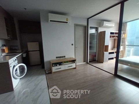 คอนโด 1-ห้องนอน ที่ ริทึ่ม เอกมัย ใกล้ BTS เอกมัย (ID 2044287)