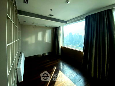 Condos for sale : 3-BR Condo at Eight Thonglor Residence Condominium near BTS Thong Lor (ID 1917930)