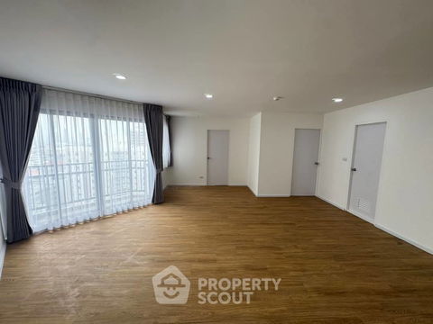 2-BR Condo at Belle Park Residence Condominium in Chong Nonsi (ID 2109368)