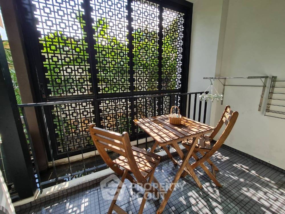 picture 1-BR Condo at Tree Condo Ekamai near BTS Ekkamai (ID 631141) - 16/16