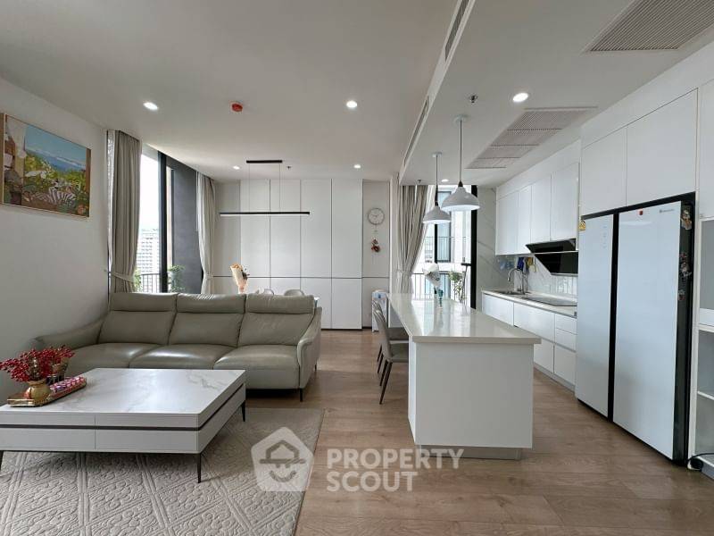 picture 3-BR Condo at Noble Be Sukhumvit 19 near BTS Nana (ID 1885081) - 3/13