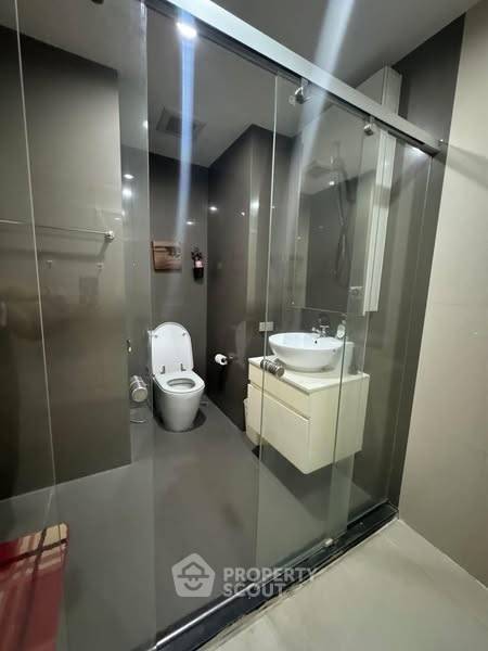 รูป คอนโด 2-ห้องนอน ที่ สิริ ออน 8 สุขุมวิท 8 ใกล้ BTS นานา (ID 2080353) - รูปที่ 10/13