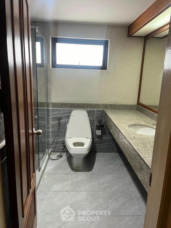 picture 2-BR Condo at Las Colinas near BTS Asok (ID 1911958) - 20/22