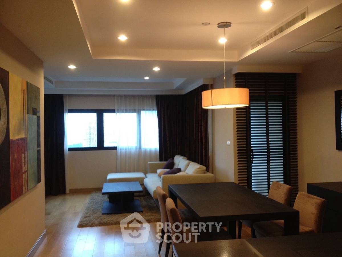 picture 29th-Floor 1-BR at Sathorn Gardens Near MRT Silom (ID 2182737) - 1/5